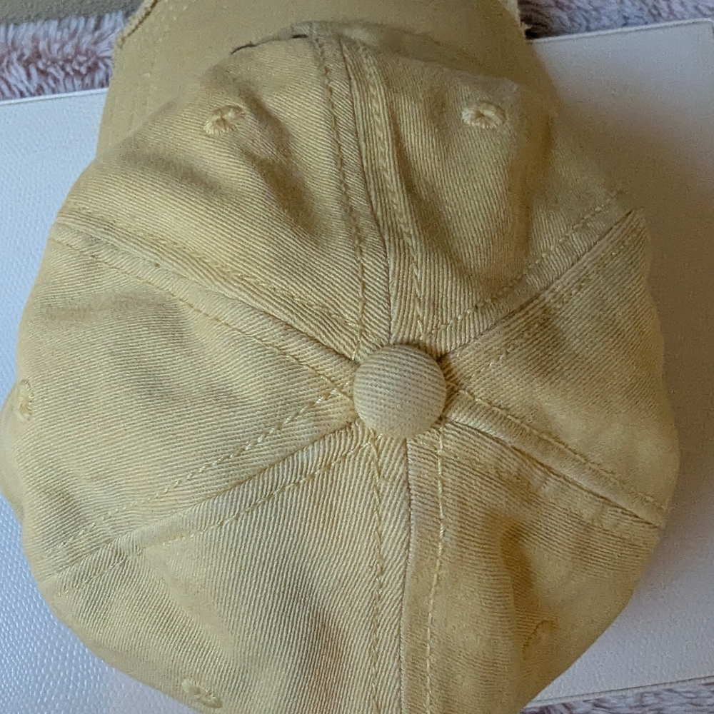 Daniel Cremieux Mustard Cap with Dog Embroidery - Picture 11 of 15
